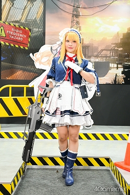 画像ギャラリー No.017のサムネイル画像 / 「イザリア」「ドルフロ2」のキャラに扮した千葉チュチュさん，純米あやのさんらコスプレイヤーをXDブースで激写［TGS2024］