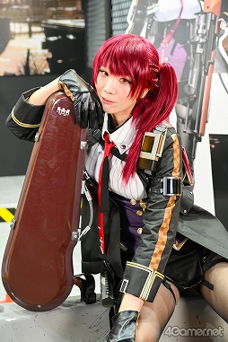 画像ギャラリー No.028のサムネイル画像 / 「イザリア」「ドルフロ2」のキャラに扮した千葉チュチュさん，純米あやのさんらコスプレイヤーをXDブースで激写［TGS2024］