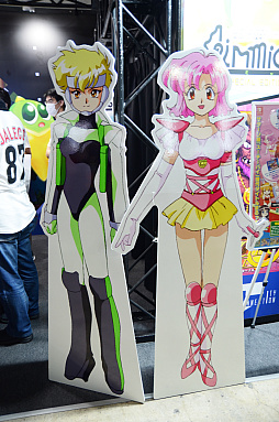 画像ギャラリー No.016のサムネイル画像 / ［TGS2022］「アイドル雀士スーチーパイ サターントリビュート」超豪華版に同梱される等身大タペストリーのデザイン公開