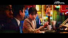 画像ギャラリー No.003のサムネイル画像 / バトルスーツを身にまとった“ドSF”な桜井ユキさんが出演。「アース:リバイバル」の新TVCMが4月8日に放送スタート