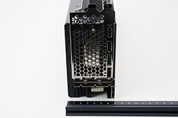 画像ギャラリー No.004のサムネイル画像 / Palit「GeForce RTX 4090 GameRock OC」をテスト。ド派手に輝く巨大クーラーはゲームでどの程度の効果があるのか