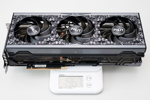 画像ギャラリー No.005のサムネイル画像 / Palit「GeForce RTX 4090 GameRock OC」をテスト。ド派手に輝く巨大クーラーはゲームでどの程度の効果があるのか