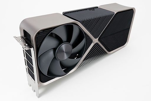 画像ギャラリー No.002のサムネイル画像 / ［レビュー］「GeForce RTX 4080 Founders Edition」で，Ada世代ハイエンドGPUの実力を検証。RTX 3090をしのぐ性能で消費電力は低い