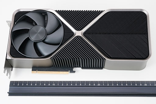 画像ギャラリー No.014のサムネイル画像 / ［レビュー］「GeForce RTX 4080 Founders Edition」で，Ada世代ハイエンドGPUの実力を検証。RTX 3090をしのぐ性能で消費電力は低い