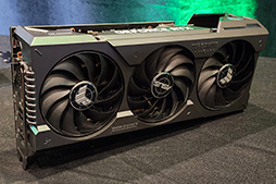 画像ギャラリー No.013のサムネイル画像 / 4K×3画面も楽勝なノートPC向けGeForce RTX 40の性能が明らかに。GeForce NOWはローカルPCよりも低遅延に?