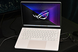 画像ギャラリー No.027のサムネイル画像 / 4K×3画面も楽勝なノートPC向けGeForce RTX 40の性能が明らかに。GeForce NOWはローカルPCよりも低遅延に?