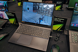 画像ギャラリー No.031のサムネイル画像 / 4K×3画面も楽勝なノートPC向けGeForce RTX 40の性能が明らかに。GeForce NOWはローカルPCよりも低遅延に?