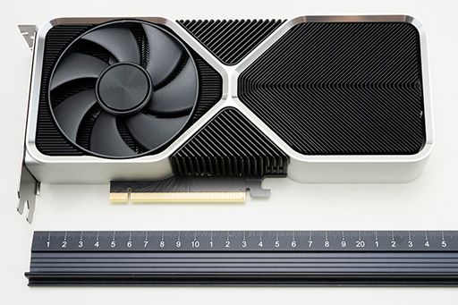 画像ギャラリー No.010のサムネイル画像 / RTX 40シリーズのミドルクラスGPU「GeForce RTX 4060 Ti」を検証。前世代と比べてどれくらいの性能差を見せるのか［レビュー］