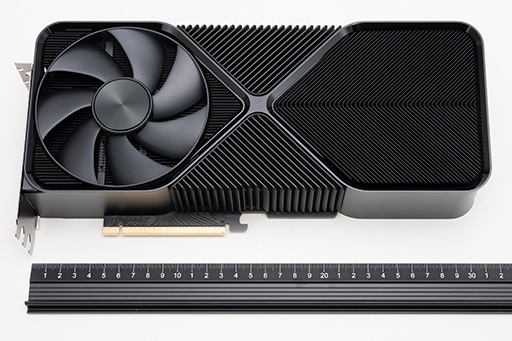 画像ギャラリー No.011のサムネイル画像 / NVIDIAの新ハイエンドGPU「GeForce RTX 4080 SUPER」レビュー。RTX 4080との性能差は？ RTX 4090にはどの程度迫れる？