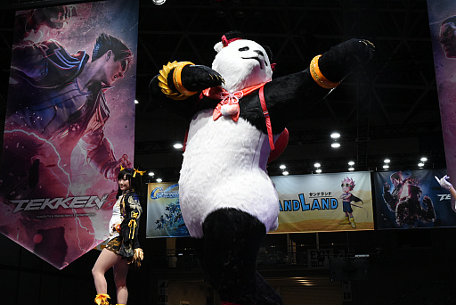 画像ギャラリー No.004のサムネイル画像 / ［TGS2023］「鉄拳8」にパンダ参戦。バンダイナムコブースにはもっふもふなパンダの巨大像が展示