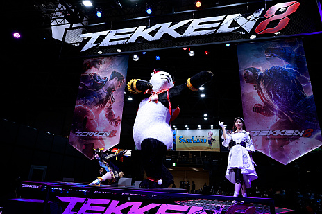 画像ギャラリー No.013のサムネイル画像 / ［TGS2023］「鉄拳8」にパンダ参戦。バンダイナムコブースにはもっふもふなパンダの巨大像が展示