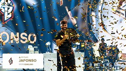 画像ギャラリー No.018のサムネイル画像 / 総合優勝は約10億円を獲得した母国サウジアラビアのTeam Falcons。「Esports World Cup 2024」,2か月にわたる激闘が閉幕