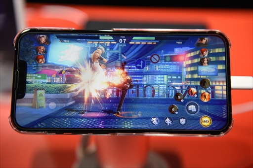画像ギャラリー No.005のサムネイル画像 / ［TGS2022］「THE KING OF FIGHTERS ARENA」試遊レポート。シンプル操作で対戦格闘ゲームを楽しめるブロックチェーン基盤のKOF