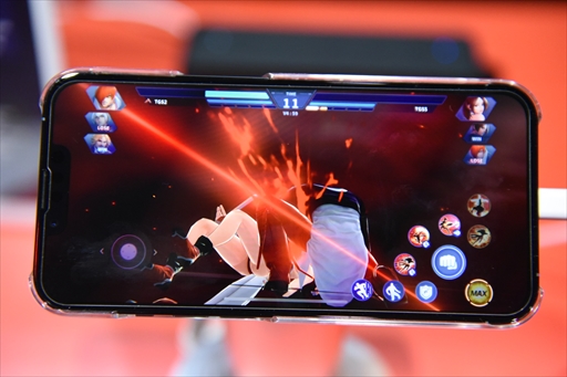 画像ギャラリー No.011のサムネイル画像 / ［TGS2022］「THE KING OF FIGHTERS ARENA」試遊レポート。シンプル操作で対戦格闘ゲームを楽しめるブロックチェーン基盤のKOF