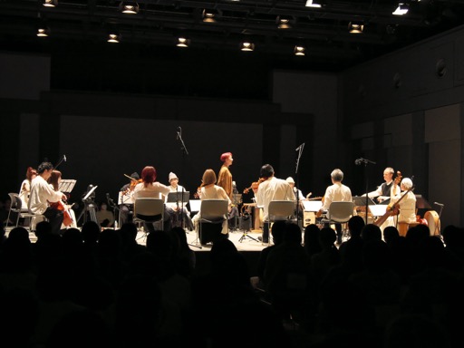 画像ギャラリー No.003のサムネイル画像 / 「幻想水滸伝 Acoustic Live 〜古楽器の調べ〜」をレポート。カテリーナ古楽合奏団の古楽器とMUSICエンジンのクラシック楽器とのコラボで,名曲の数々を再現