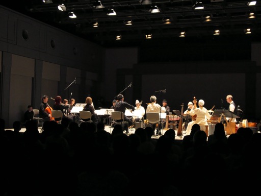 画像ギャラリー No.009のサムネイル画像 / 「幻想水滸伝 Acoustic Live 〜古楽器の調べ〜」をレポート。カテリーナ古楽合奏団の古楽器とMUSICエンジンのクラシック楽器とのコラボで,名曲の数々を再現
