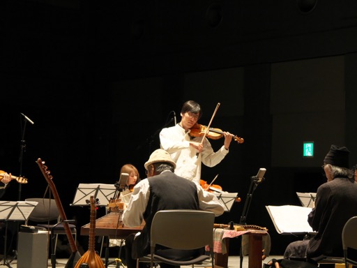 画像ギャラリー No.013のサムネイル画像 / 「幻想水滸伝 Acoustic Live 〜古楽器の調べ〜」をレポート。カテリーナ古楽合奏団の古楽器とMUSICエンジンのクラシック楽器とのコラボで,名曲の数々を再現