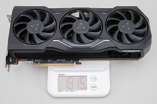 画像ギャラリー No.012のサムネイル画像 / AMDの新型GPU「Radeon RX 7900 XTX/XT」搭載カードがやってきた！　写真で見る新世代Radeonリファレンスカードの姿