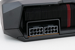 画像ギャラリー No.020のサムネイル画像 / AMDの新型GPU「Radeon RX 7900 XTX/XT」搭載カードがやってきた！　写真で見る新世代Radeonリファレンスカードの姿