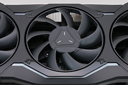 画像ギャラリー No.021のサムネイル画像 / AMDの新型GPU「Radeon RX 7900 XTX/XT」搭載カードがやってきた！　写真で見る新世代Radeonリファレンスカードの姿