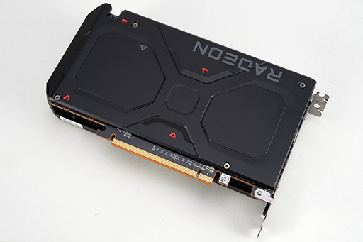 画像ギャラリー No.006のサムネイル画像 / RDNA 3世代のミドルクラスGPU「Radeon RX 7600」性能速報。FHDでは競合のミドルクラスと戦えるがネックは価格か