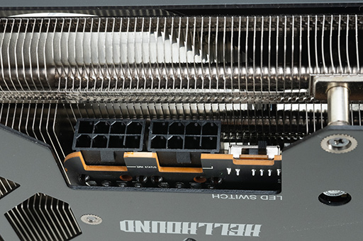画像ギャラリー No.017のサムネイル画像 / Radeonの新ミドルハイGPU「Radeon RX 7900 GRE」レビュー。RX 7900 XTやGeForce 4070 SUPERとの性能差は?