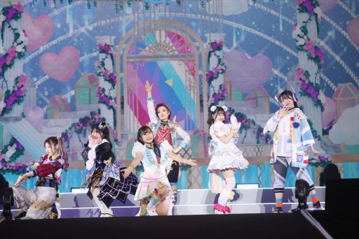 画像ギャラリー No.038のサムネイル画像 / 「プリパラ＆キラッとプリ☆チャン＆ワッチャプリマジ！ Winter Live 2022」昼の部をがっつりレポート。総勢41人のキャストが出演！