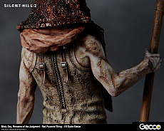 画像ギャラリー No.013のサムネイル画像 / 「SILENT HILL 2」“三角頭”ことレッドピラミッドシングがスタチューに。主人公やマリア，犬エンドも発売予定