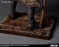 画像ギャラリー No.014のサムネイル画像 / 「SILENT HILL 2」“三角頭”ことレッドピラミッドシングがスタチューに。主人公やマリア，犬エンドも発売予定