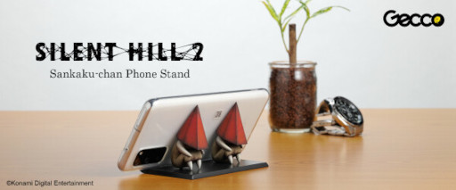 画像ギャラリー No.013のサムネイル画像 / 「SILENT HILL 2」の“レッドピラミッドシング”がデフォルメされて“三角ちゃん”に。「三角ちゃん モバイルスタンド」の予約受付を開始