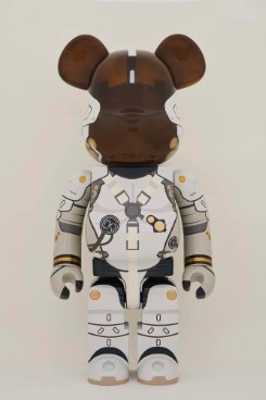 画像ギャラリー No.006のサムネイル画像 / BRIDGESカラーの腕時計やクリプトビオシスぬいぐるみなど,「DEATH STRANDING」や「KOJIMA PRODUCTIONS」の新グッズが販売開始