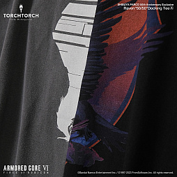 画像ギャラリー No.003のサムネイル画像 / 「ARMORED CORE VI」C4-621とレイヴンのエンブレムを合体させたTシャツが11月17日に発売。初回抽選販売の応募を受付中