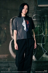 画像ギャラリー No.007のサムネイル画像 / 「ARMORED CORE VI」C4-621とレイヴンのエンブレムを合体させたTシャツが11月17日に発売。初回抽選販売の応募を受付中