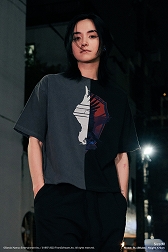 画像ギャラリー No.008のサムネイル画像 / 「ARMORED CORE VI」C4-621とレイヴンのエンブレムを合体させたTシャツが11月17日に発売。初回抽選販売の応募を受付中