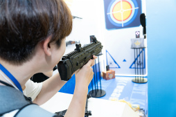 画像ギャラリー No.019のサムネイル画像 / ［TGS2023］初出展となるNetEase Gamesのブースをレポート。「時空の絵旅人」出演声優陣のステージイベントも実施予定