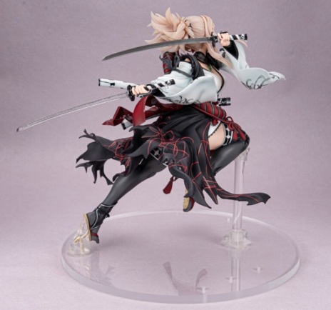 画像ギャラリー No.014のサムネイル画像 / 「Fate/Samurai Remnant」に登場するバーサーカーの宮本武蔵を立体化。ソフト付きのDX版と通常版の予約受付を開始
