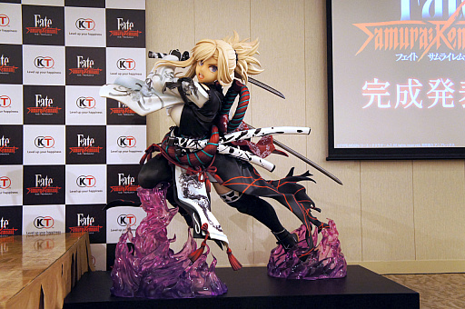 画像ギャラリー No.012のサムネイル画像 / シブサワ・コウ氏が武蔵ちゃんへの愛を叫ぶ！「Fate/Samurai Remnant」完成発表会レポート。サムライ姿の粗品さんも登場