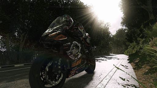 画像ギャラリー No.015のサムネイル画像 / 自転車に初めて乗れた感動をもう一度。バイク初心者が挑む「TT アイル オブ マン ライド オン ザ エッジ3」先行レポート