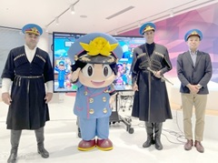 駐日ジョージア大使レジャバ氏が「桃太郎電鉄ワールド」を先行体験。桃鉄最新作の魅力は“自由に例外なく，誰もが楽しめる世界”なところ