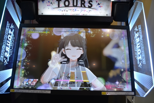 画像ギャラリー No.008のサムネイル画像 / 「アイドルマスター TOURS」の最新バージョンをチェック。デバイスとUIがブラッシュアップされ，より遊びやすく進化を遂げた［AEPO2024］