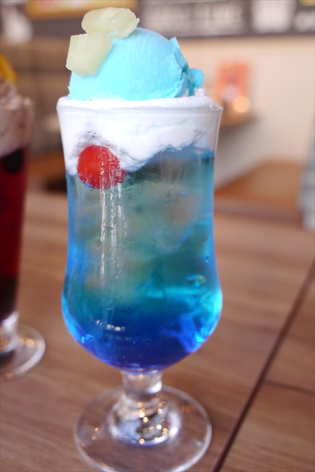画像ギャラリー No.026のサムネイル画像 / カプコンカフェ×「ロックマンエグゼ」コラボが3月24日にスタート。懐かしのキャラクターたちにコラボメニューとグッズで再会できる