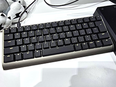 独自の磁気式スイッチによる60％キーボードやアケコンを「ZENAIM」が披露。低背キー＋ラピッドトリガー対応は魅力的だ［TGS2024］