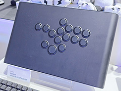 国内プロ格闘ゲーマーのこだわりを反映した「ZENAIM」のレバーレスアケコンが2026年の発売を目指して鋭意開発中［TGS2025］