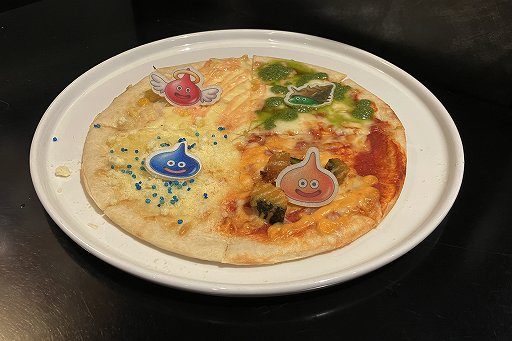 画像ギャラリー No.012のサムネイル画像 / ［インタビュー］コラボカフェのメニューってどう決めるんですか？　「DQM3」コラボを例にスクエニのカフェ事業を覗いてみる