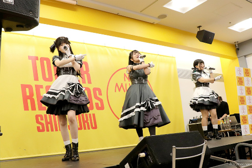 画像ギャラリー No.009のサムネイル画像 / 「うたの☆プリンセスさまっ♪BACK to the IDOL」,SILENT QUEENの1stシングル発売記念イベントをレポート。キャストインタビューもお届け