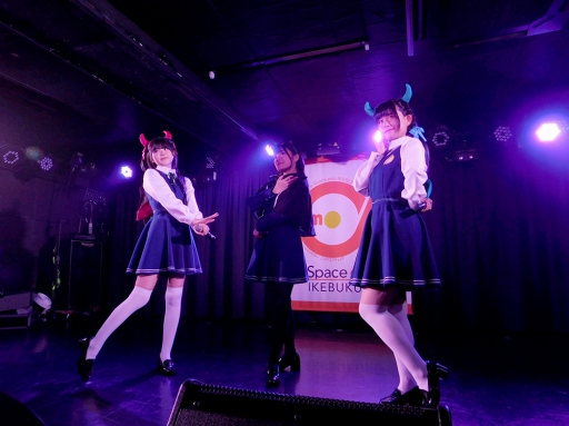 画像ギャラリー No.018のサムネイル画像 / “SILENT QUEEN”の魅力とは? アイドルたちのコメントは必見。ハロウィンイベント「Queen’s Halloween party!」のレポートもお届け