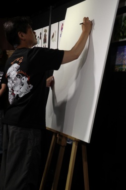 画像ギャラリー No.003のサムネイル画像 / 「風来のシレン展」東京・コトブキヤ秋葉原館で開催中。キャラクターデザインを手がける長谷川 薫氏によるライブドローイングの模様をレポート