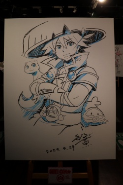 画像ギャラリー No.008のサムネイル画像 / 「風来のシレン展」東京・コトブキヤ秋葉原館で開催中。キャラクターデザインを手がける長谷川 薫氏によるライブドローイングの模様をレポート