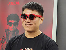 画像ギャラリー No.004のサムネイル画像 / ［TGS2023］サングラス型ディスプレイの大本命「XREAL Air 2」の予約受付が始まる。高画質で軽くなり120Hz表示にも対応