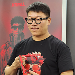 画像ギャラリー No.003のサムネイル画像 / ［TGS2023］サングラス型ディスプレイ「XREAL Air 2」を作ったChi Xu氏が語る新製品の秘密とAR業界の未来